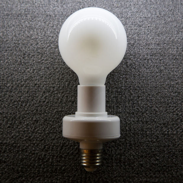 Contrôler des ampoules sans fils pour moins de 5 euros